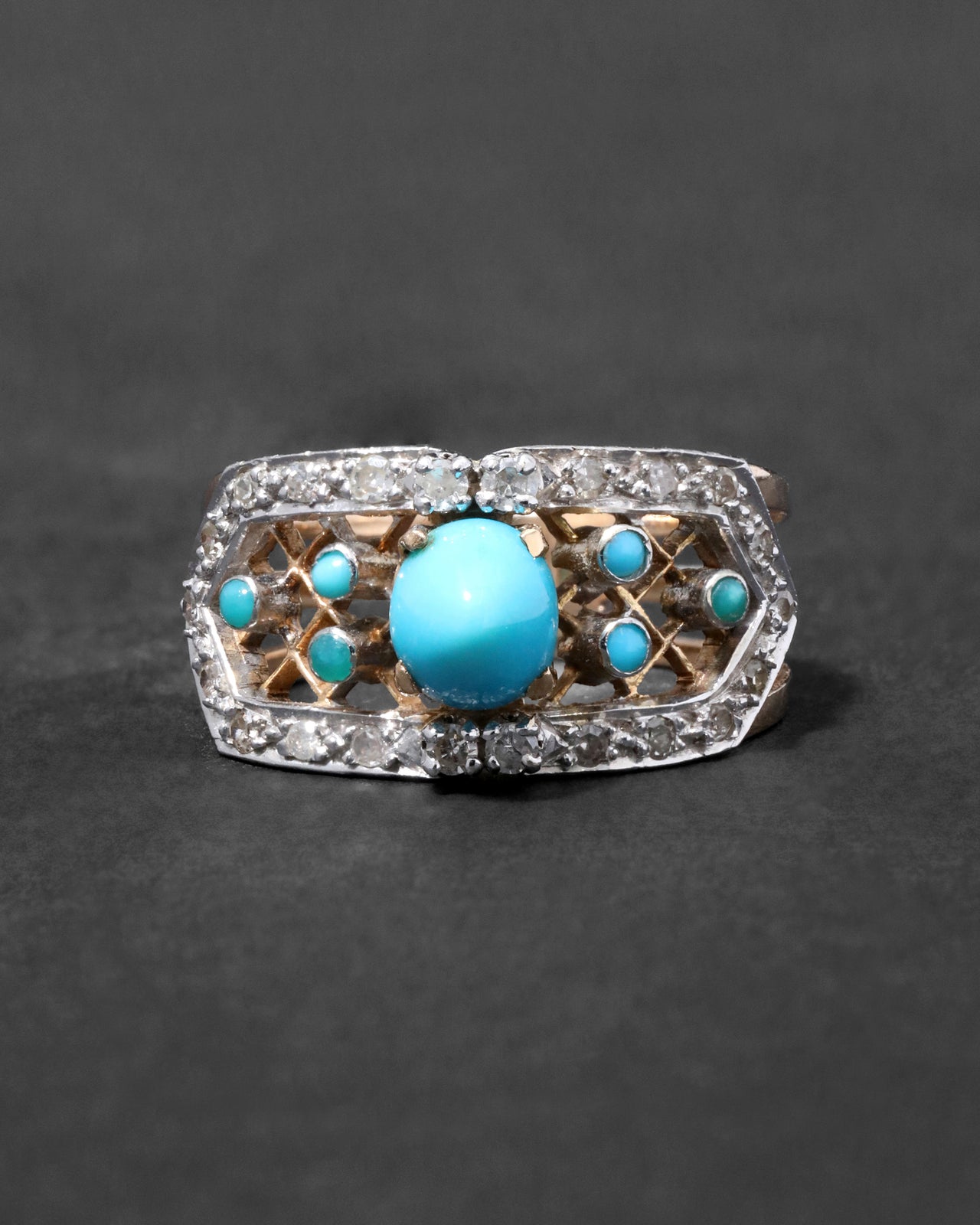 Vintage 1970s 14k Yellow & White Gold with Diamonds Surrounding Persian Turquoise Lattice Pattern Ring - Photo 2