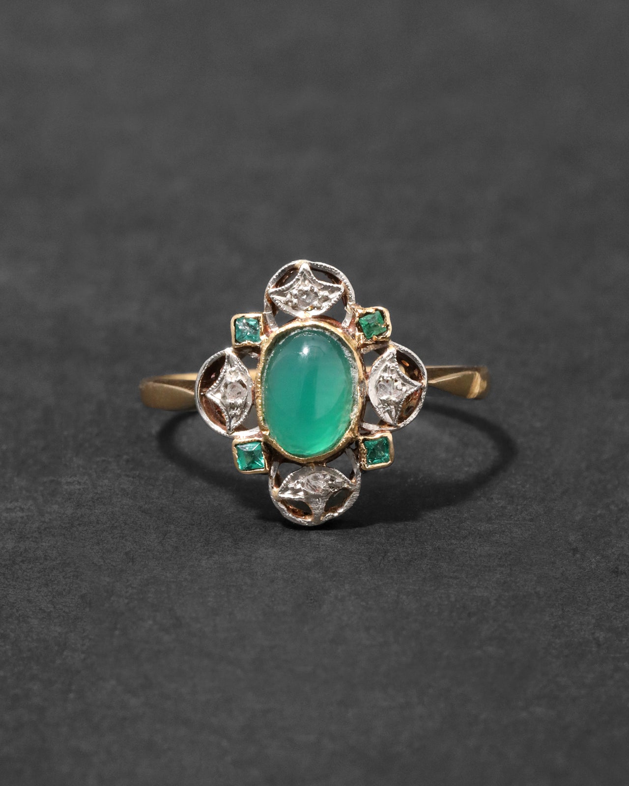 Antique Early 1900s 14k Gold with Emerald & Diamond Abstract Floral Design Ring - Photo 2