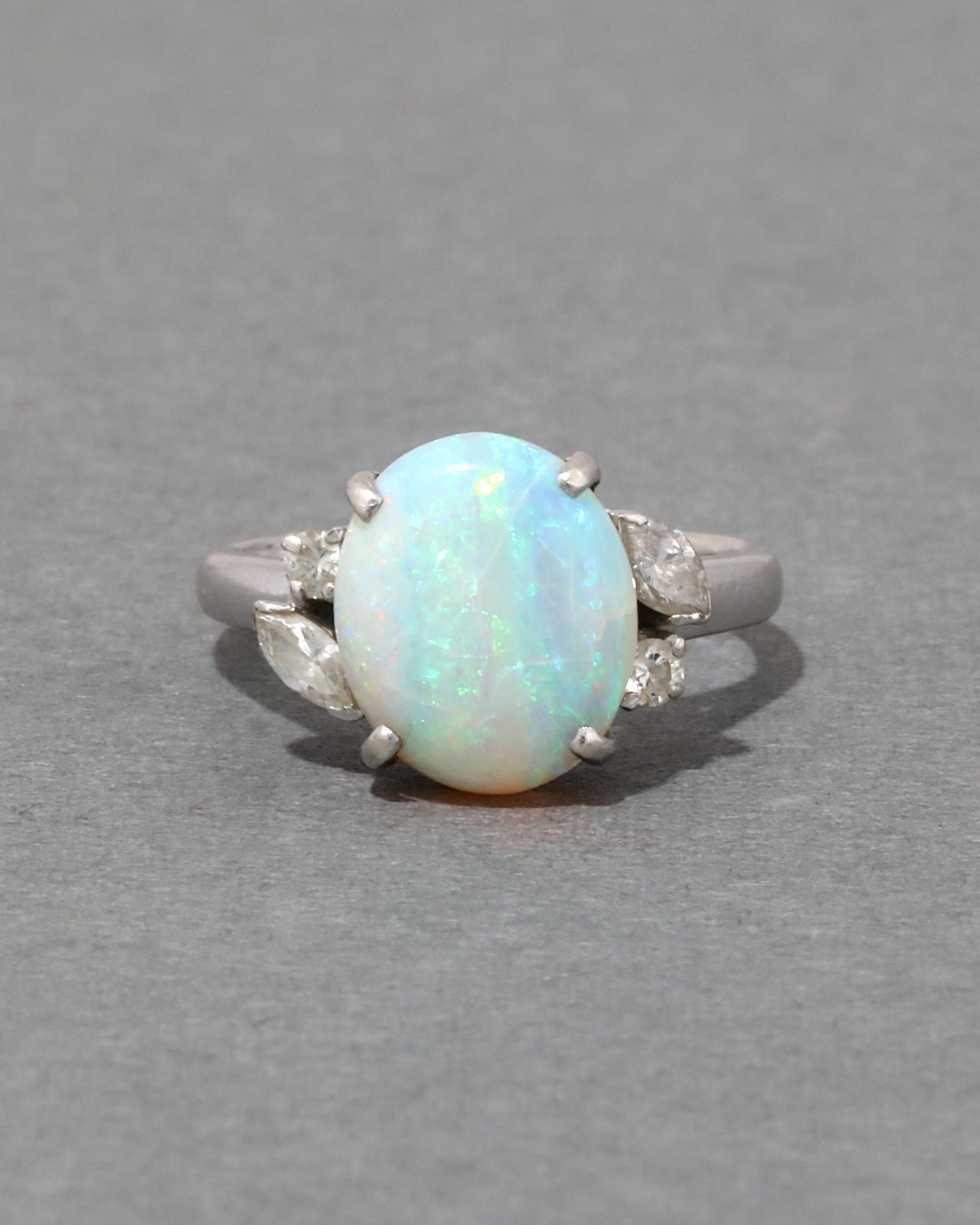 Vintage 1930s 18k White Gold Opal & Diamond Ring - Photo 2