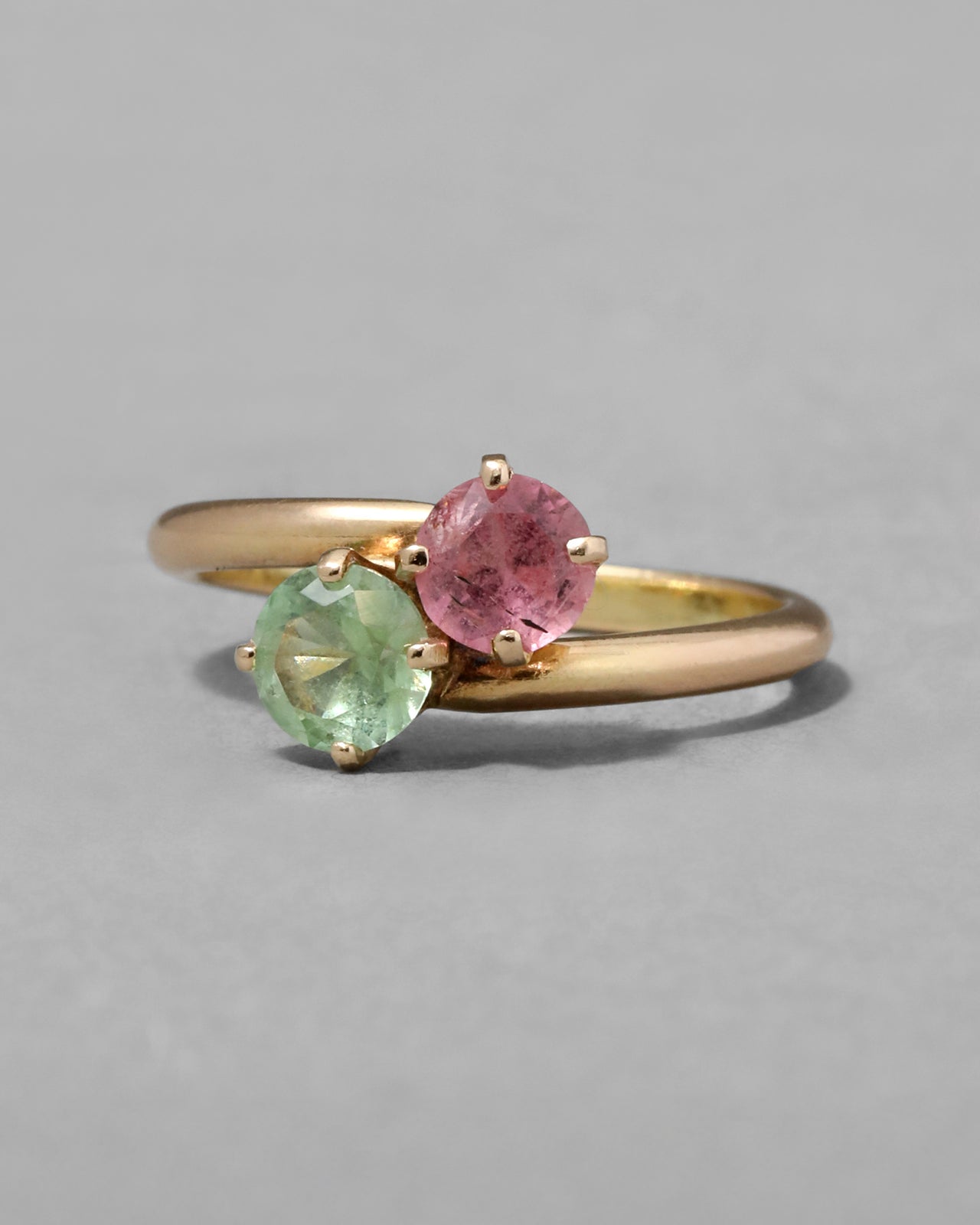 Vintage 1960s 14k Gold with Green & Pink Tourmaline Stacking Ring - Photo 2
