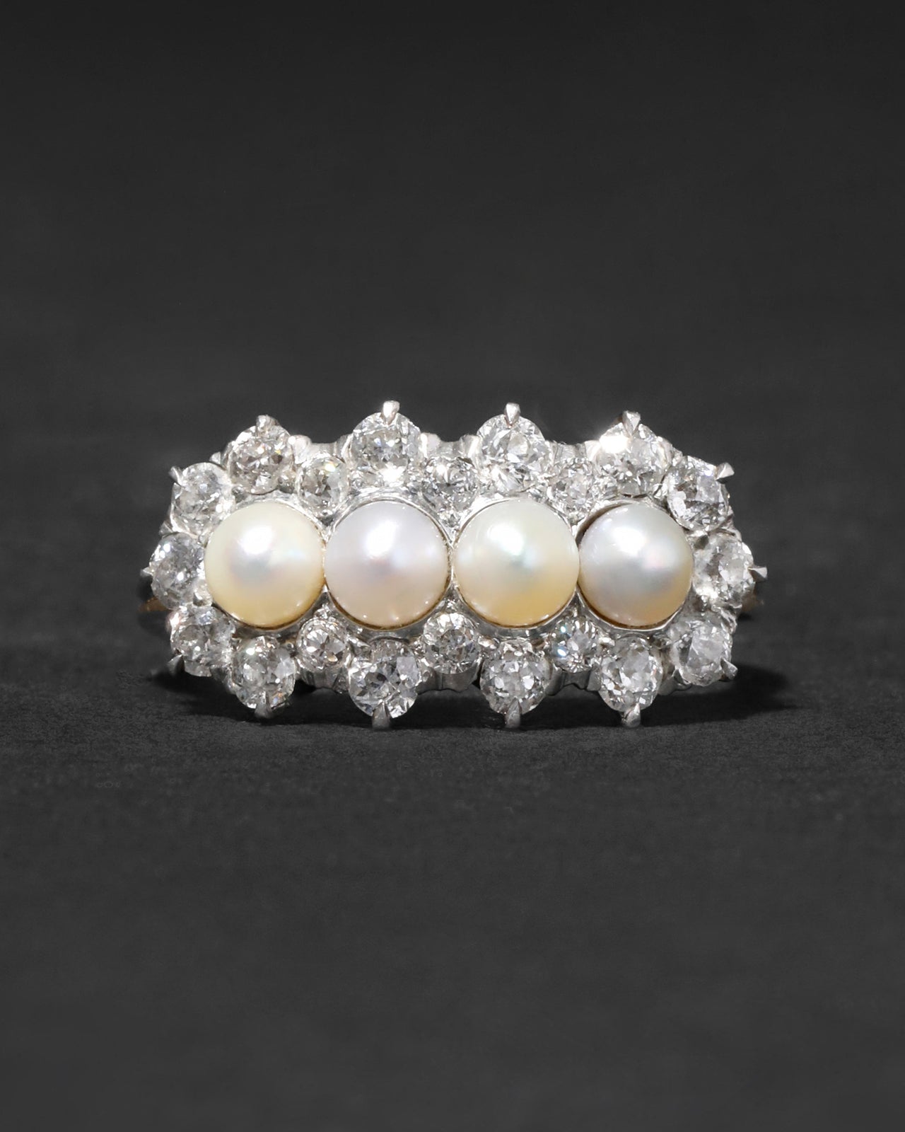 Antique 1900s 18k Gold with Natural Pearl & Rose Cut Diamond Cluster Ring - Photo 2