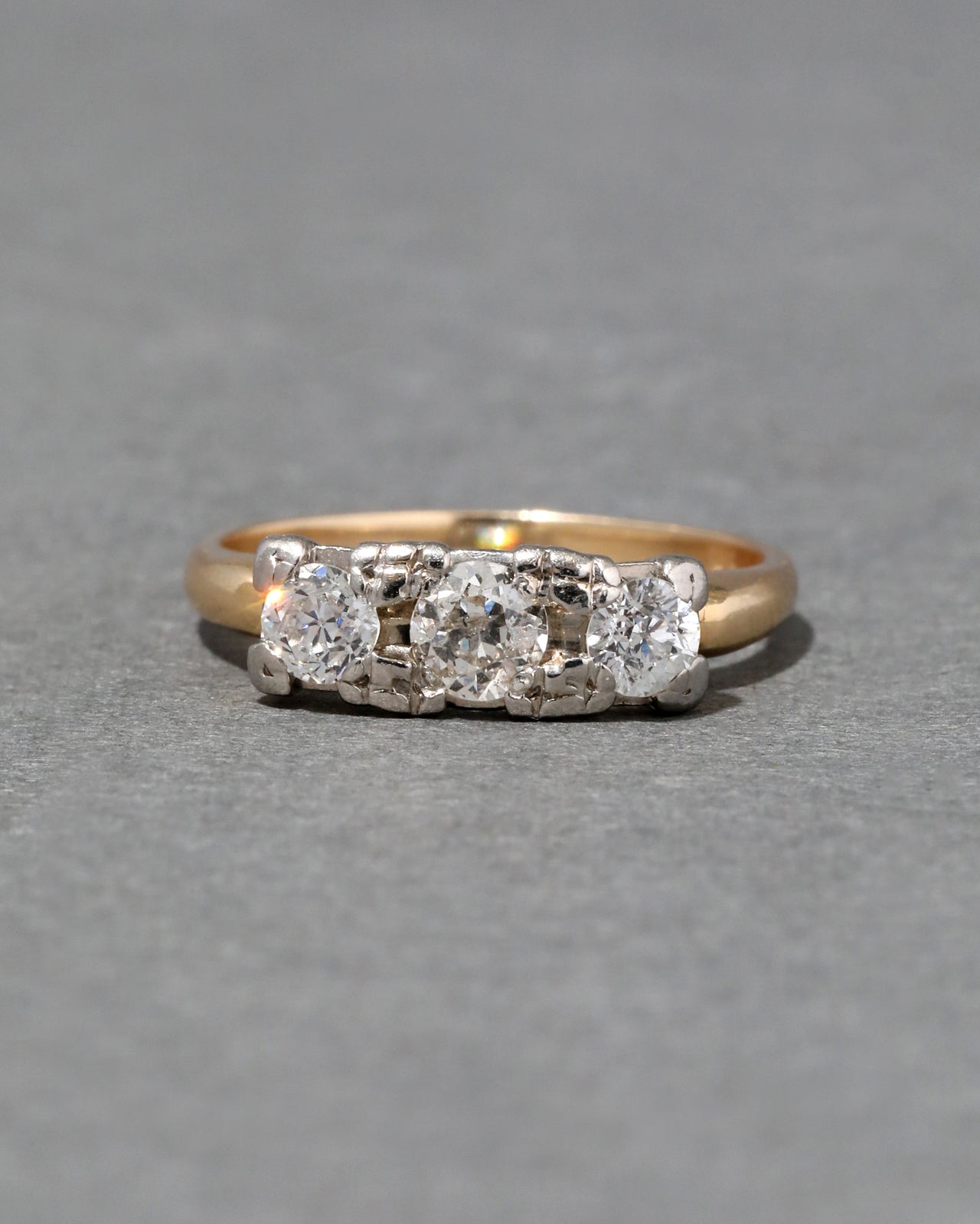Vintage 1950s 14k Gold Two Tone Diamond Ring - Photo 2