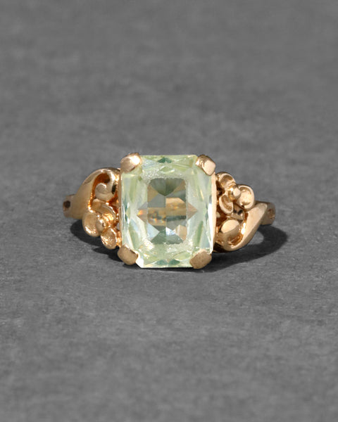 Vintage 1950s 14k Gold & Pale Green Spinel Floral Baby Ring