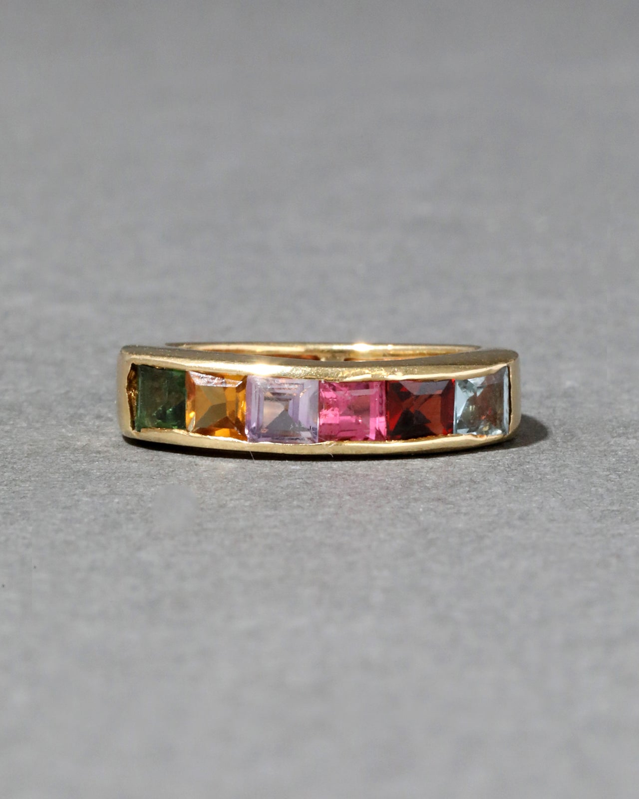 Vintage 1980s 18k Gold Rainbow Ring with Tourmaline, Amethyst, Citrine, & Blue Topaz - Photo 2