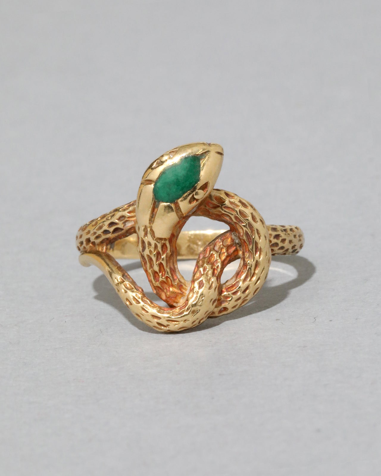 Vintage 14k Gold Snake Love Knot Ring with Green Enamel - Photo 2