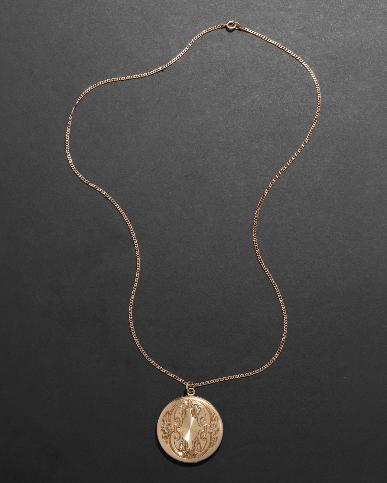 Antique Late 1800s 14k Gold Fill Hand Etched Locket Pendant Necklace - Photo 2