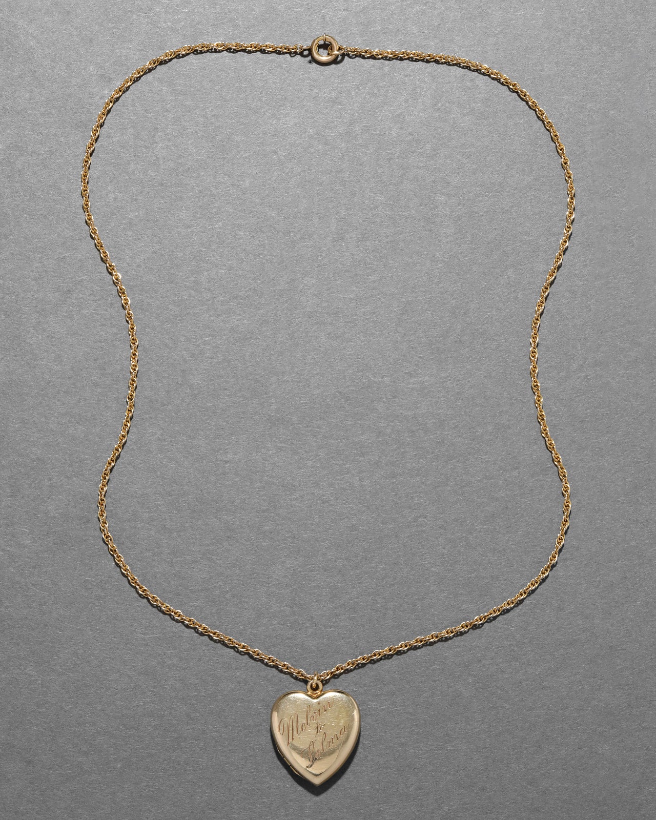 Antique 1920s 14k Tri-Color Gold Heart Locket Necklace - Photo 2