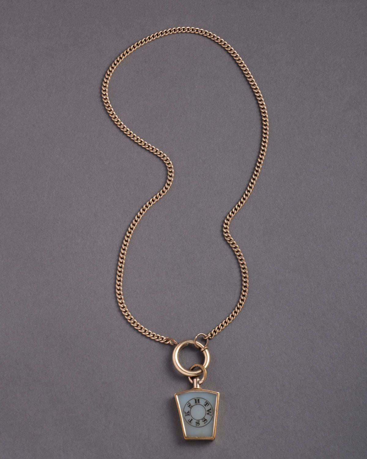 Antique 1800s 14k Gold Fill & Agate Hand-Engraved Pendant Necklace - Photo 2