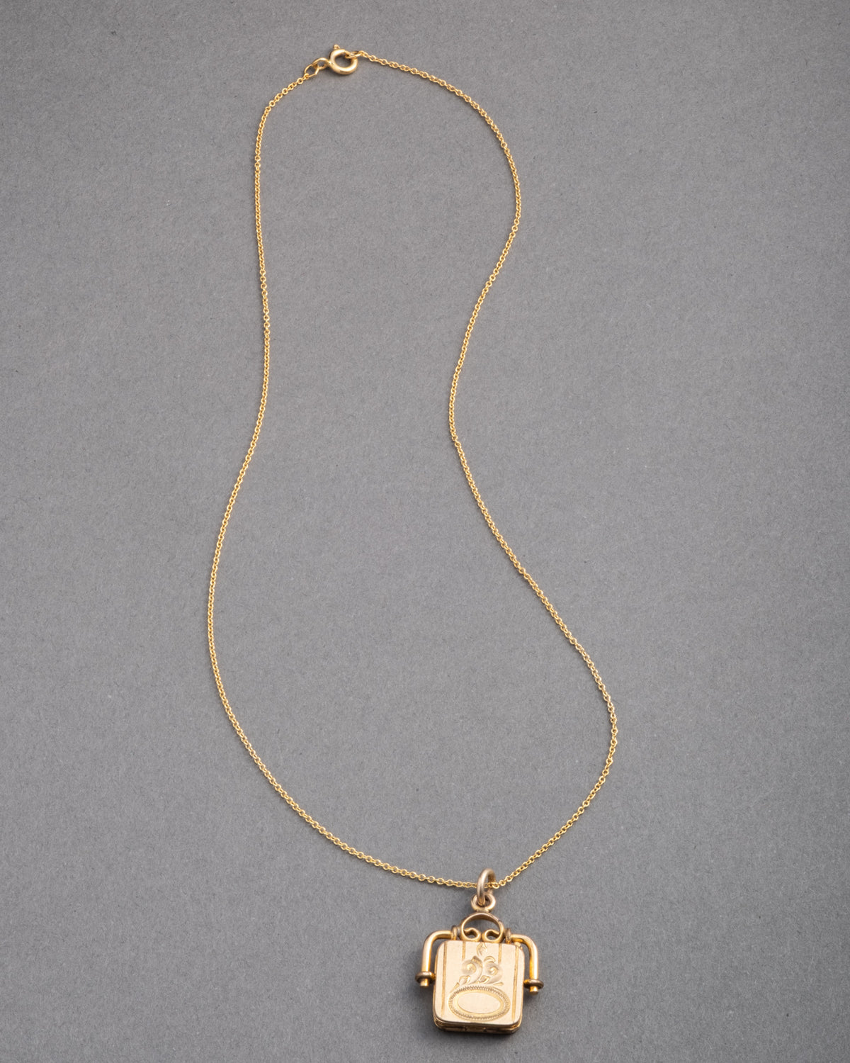 Antique 1920s 14k Gold Fill Hand Engraved Petite Book Locket Pendant Necklace - Photo 2