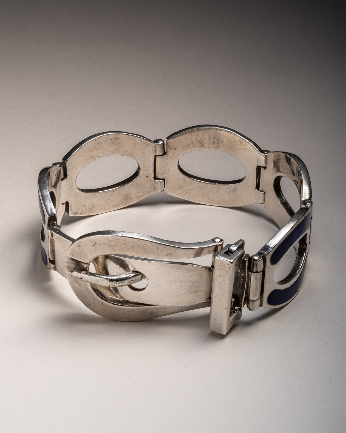 Vintage 1970s Sterling Silver & Enamel Italian Buckle Link Bracelet - Photo 2