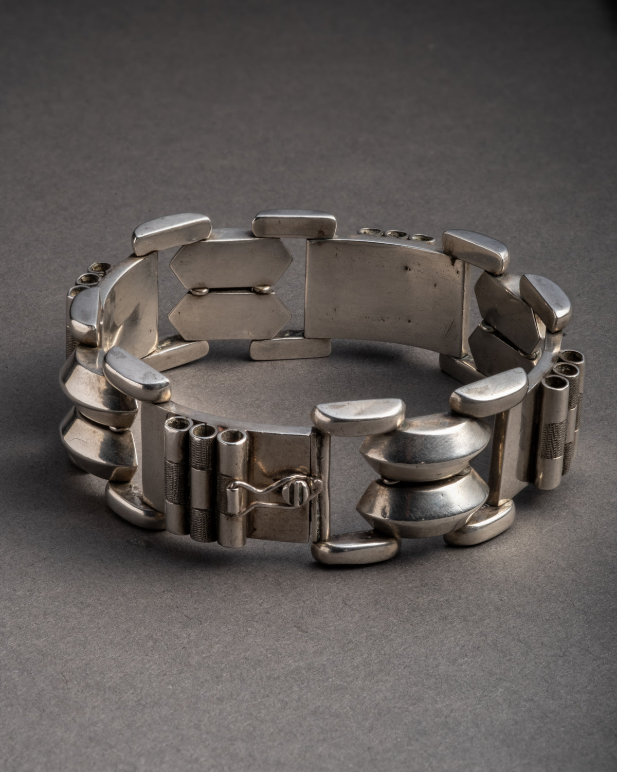 Vintage 1940s Sterling Silver Handmade Retro Design Bracelet - Photo 2