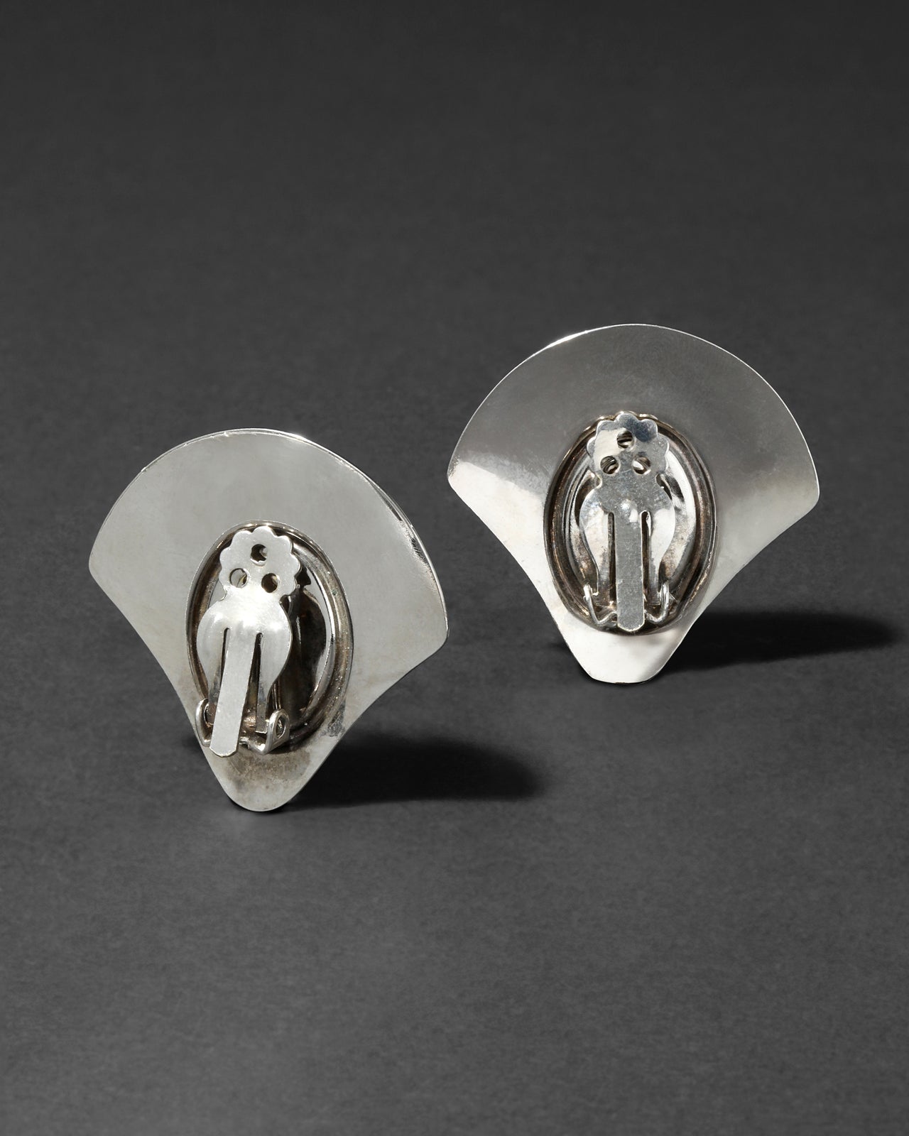 Vintage 1980s Sterling Silver & Ebony Modernist Clip Earring - Photo 2