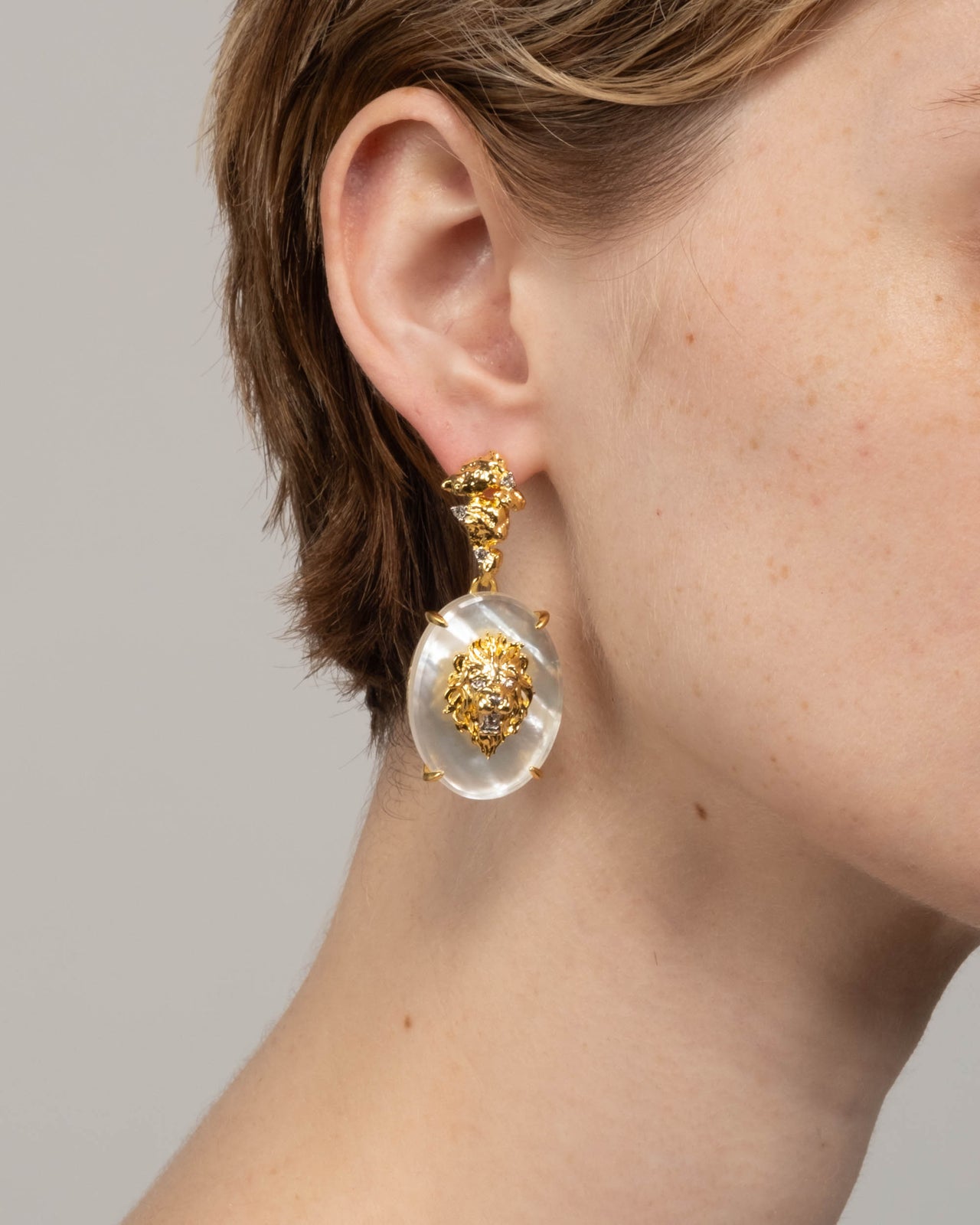 Valor Lion Cameo Drop Earring- White Mother of Pearl Doublet - Photo 2