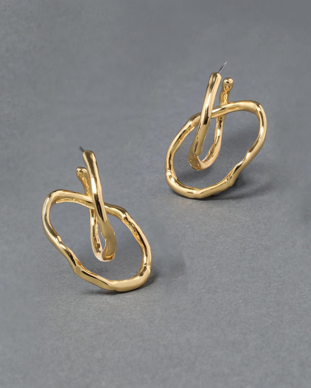 Interlocking double hoop earrings Clearance
